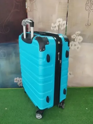 Maleta Mediana Extensible Nueva