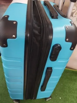 Maleta Mediana Extensible Nueva