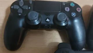 Lote 3 mandos PS4 y PS3 ( para piezas )