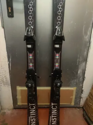 Esquís HEAD Primal Instinct