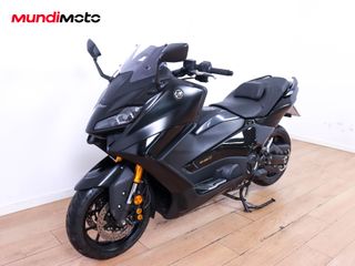 YAMAHA T-MAX 560 TECH MAX