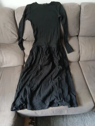Vestido negro manga larga