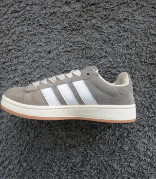 Zapatillas Adidas Campus Gris y Blanco