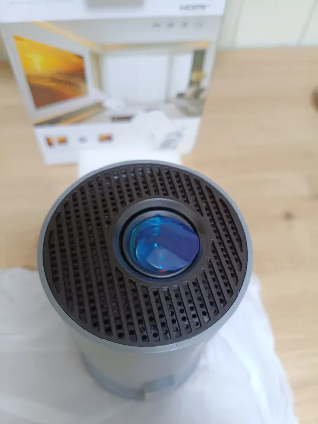 Mini proyector MAGCUBIC WiFi Nuevo