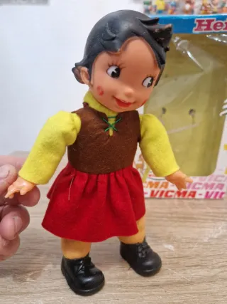 Vecchia bambola Heidi di giocattoli Vicma in scatola