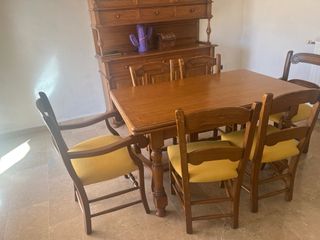 Conjunto mesa, sillas y sillones rústicos