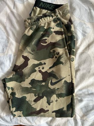 Pantalón chándal Nike Camuflaje Talla M