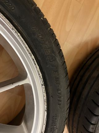 Llantas 17 4x100 con neumáticos