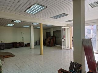 Local comercial en venta en Can Calders - Mas Lluí - Roses Castellbell en Sant Feliu de Llobregat
