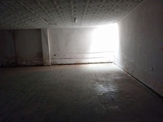 Local comercial en venta en Madrigal en Villarreal