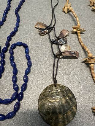 Lotto Collane Blu e Beige 5 pz