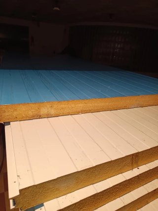 Placas Sándwich Panel. Lote de 300 mt.