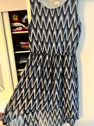 Vestido Talla S Negro y Gris