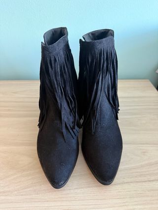 Botines flecos ante Marypaz T.36