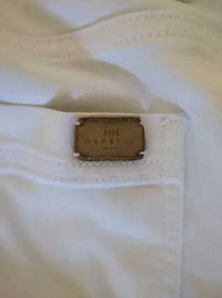 Pantalones blancos