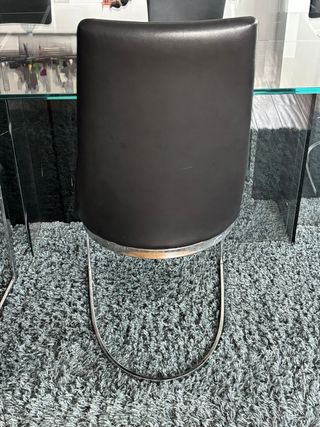 Sillas de comedor de piel