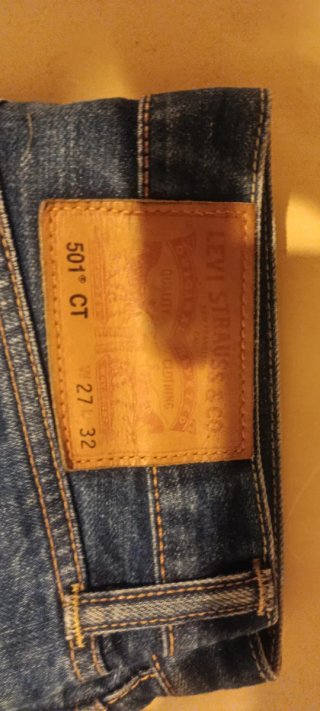 Pantalón Levis Azul, 501 ct