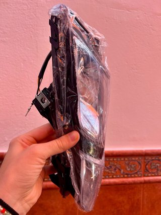 Faro Quad Delantero.