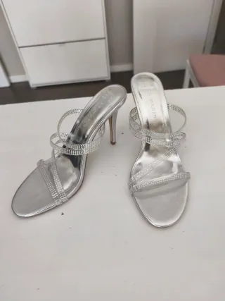 Zapatos de tacón plateados Primark