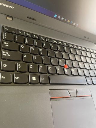 Lenovo L450 Portátil