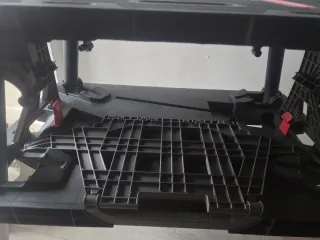 Mesa de herramientas plegable