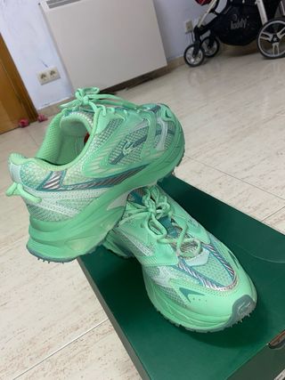 Zapatillas Lacoste Verde y Plata