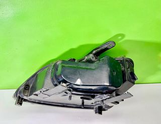 Faro Derecho Ford Focus II 2007