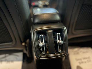 Volvo XC40 1.5 T3 R-Design