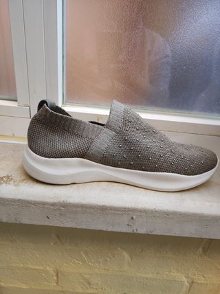 Zapatillas elásticas con brillos