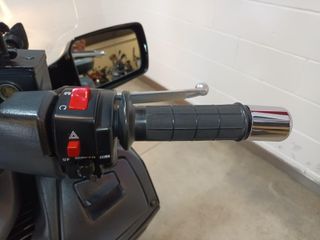 SUZUKI AN 650 BURGMAN EXECUTIVE