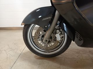 SUZUKI AN 650 BURGMAN EXECUTIVE