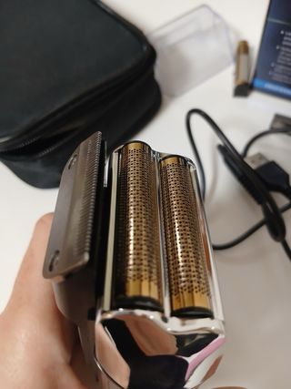 Kemei Afeitadora+trimmer 2028 en garantia
