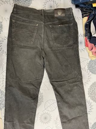 Pantaloni uomo grigi