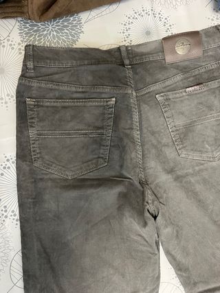 Pantaloni uomo grigi