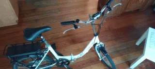 Bicicleta Eléctrica Plegable Blanca