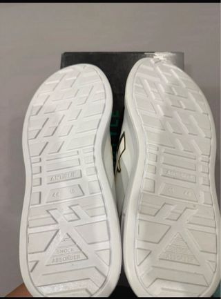 Scarpe U-Power bianche e verdi nuove