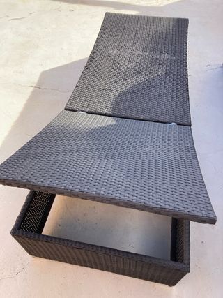 Tumbona ratán negra/marrón