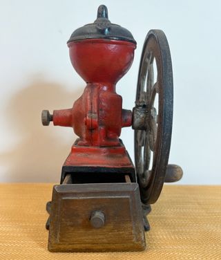 Molinillo de Café Antiguo Marca LIE