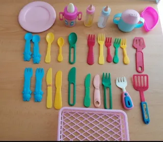 Giocattoli da cucina e biberon anni '90 Vintage