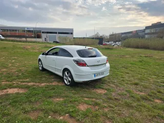 Opel Astra 2008