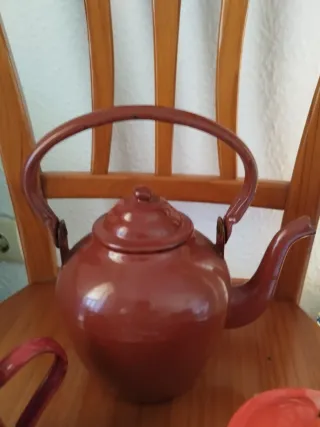 Set di 3 pezzi smaltati rossi