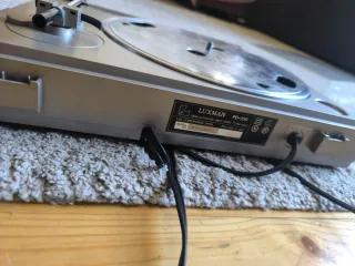 Tocadiscos Luxman PD-210