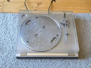 Tocadiscos Luxman PD-210