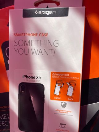 Funda Spigen iPhone XR Ultra Hybrid