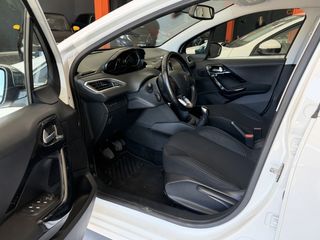Oferta! Peugeot 208, 92.000 km, Gasolina, 2016.