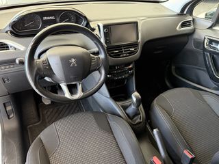 Oferta! Peugeot 208, 92.000 km, Gasolina, 2016.