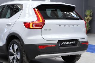 Volvo XC40 2021