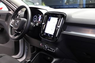 Volvo XC40 2021