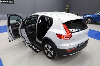 Volvo XC40 2021