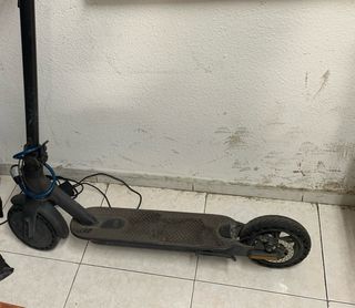 Patinete Eléctrico Xiaomi Essential